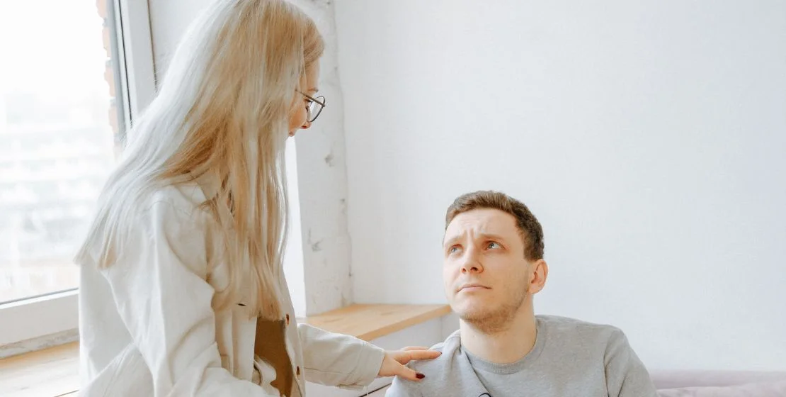 Avatar_Residential_Detox_Center_Blog_How_to_Approach_the_Tough_Talk_Tips_for_Discussing_Addiction_with_Loved_One